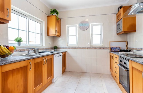 Budens Apartment | QEV - Santo António - Newly refurbished townhouse with view on the golf