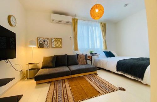 Katsushika Apartment | QH102, Newly renovated hotel, direct access to Ueno, Asakusa, Disneyland, Airport
