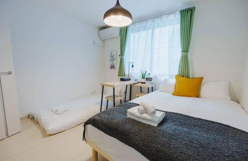 Katsushika Apartment | QH103, Newly renovated hotel, direct access to Ueno, Asakusa, Disneyland, Airport