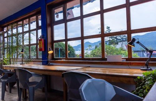 Del Cerrillo House | Qhia Work & Stay