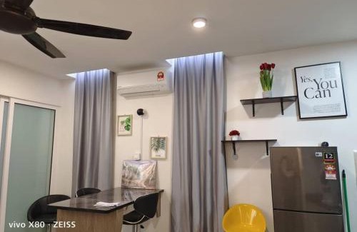 Downtown Kota Kinabalu Apartment | Qilala DualView by The Shore