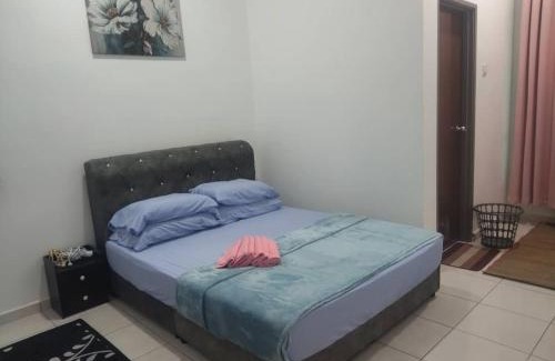 Kampung Jelatang House | QMR Homestay