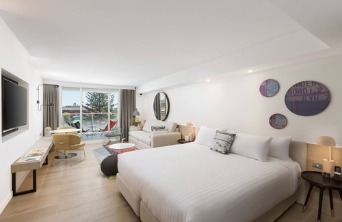 Bondi Beach Hotel | QT Bondi