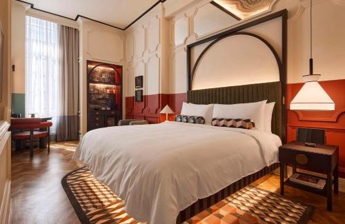 Downtown Singapore Hotel | QT Singapore