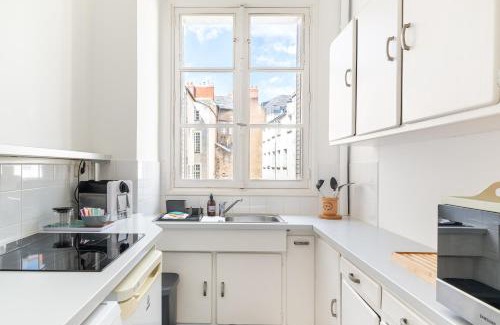 Dobree-Bon Port Apartment | Quai 63