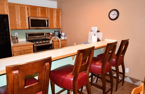 South Snyderville Basin House | Quail Meadows 19: Sleep 8, Minutes from Park City Ski Resort