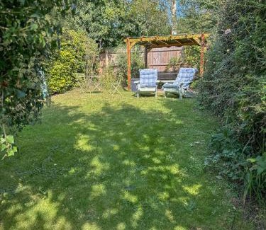 Syderstone House | Quaint 2 bed cottage near North Norfolk Coast - Harpers Cottages