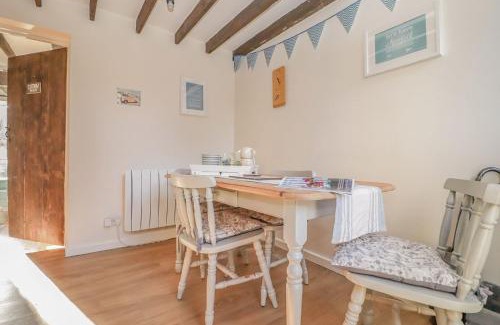 Syderstone House | Quaint 2 bed cottage near North Norfolk Coast - Harpers Cottages