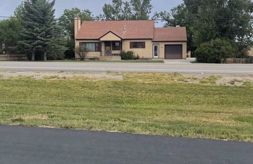 Big Piney House | Quaint 3 Bedroom Piney Drive Cottage