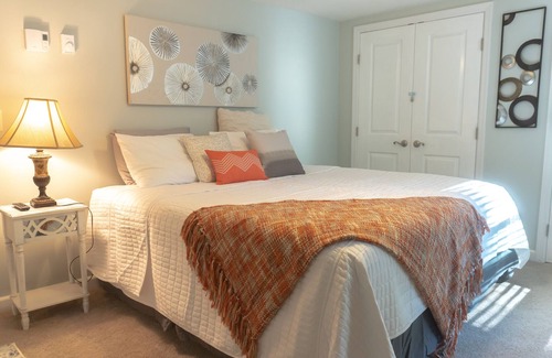 Bloomingburg Cottage | Quaint and Cozy Couples Getaway. Cottage set in a woody area.