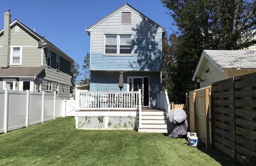 Bradley Beach House | Quaint Bradley Beach getaway for Summer weeks weekends or a month.