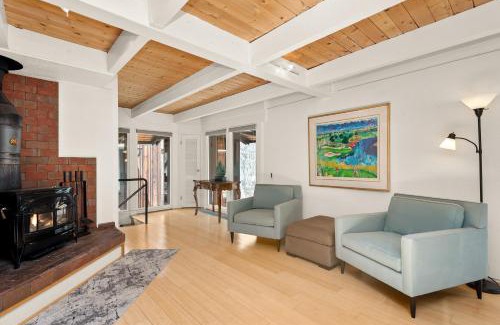 Mountain Valley House | Quaint Budget-friendly Retreat With Aspen Charm