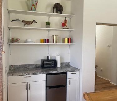 Indio Apartment | Quaint Coachella Music Festival Casita