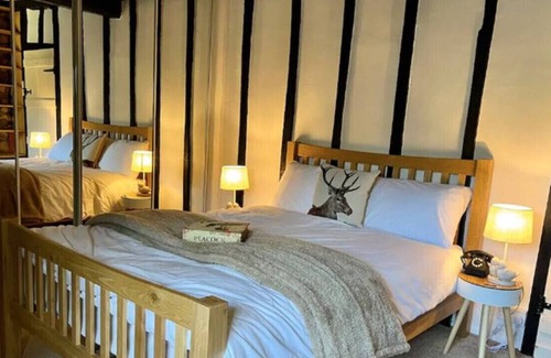 Charlbury Cottage | Quaint & cosy 3-bed cottage in the Cotswolds
