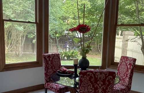 Hattiesburg House | Quaint Cottage Awaits