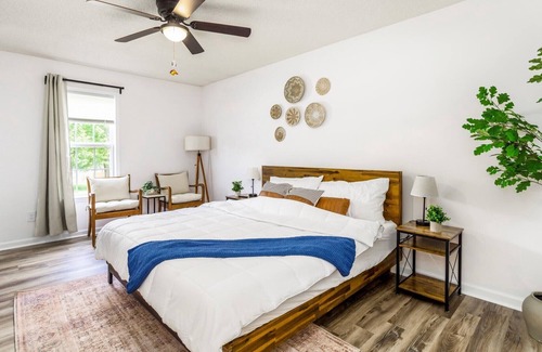 Holly Springs House | Quaint Cottage of Holly Springs