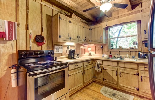 Sautee Nacoochee Cabin | Quaint Country Cottage w/Wood Stove, Furnished Porch, Firepit, Free WiFi