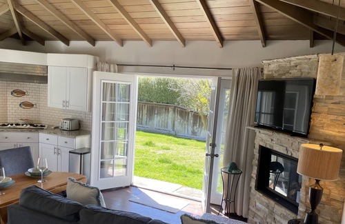 Del Mar Cottage | Quaint Guest House in Del Mar, CA