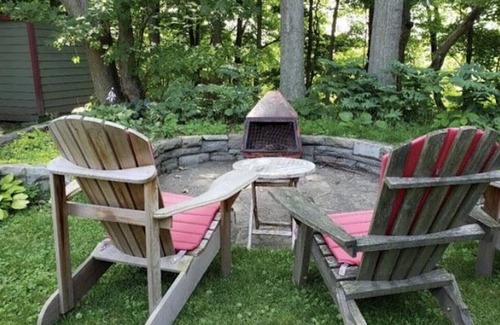Bracebridge Cottage | Quaint Home on Shier