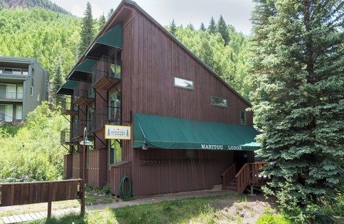 Telluride Hotel | Quaint Lodge Close to Downtown With Prime River Location