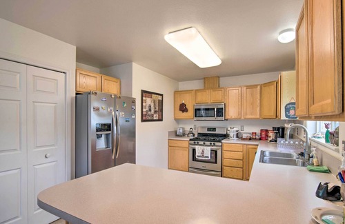 Russian Jack Park House | Quaint Ranch Home w/Yard in Midtown Anchorage!