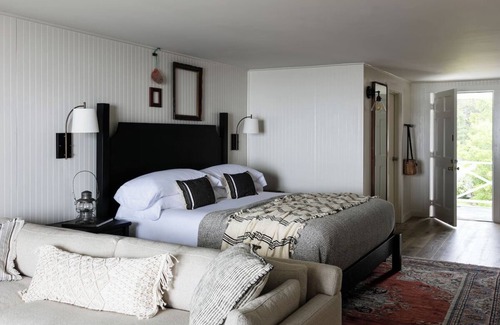 Ocean Point Hotel | Quaint Room Perfect for Exploring Coastal Maine’s Natural Beauty | Private Beach