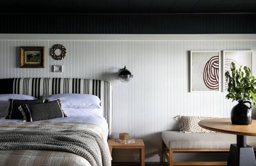 Ocean Point Hotel | Quaint Room Perfect for Exploring Coastal Maine’s Natural Beauty | Private Beach