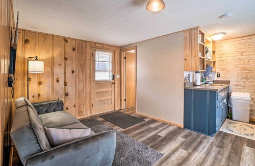 Kimberling City Cabin | Quaint Table Rock Lake Hideout w/Pool Access