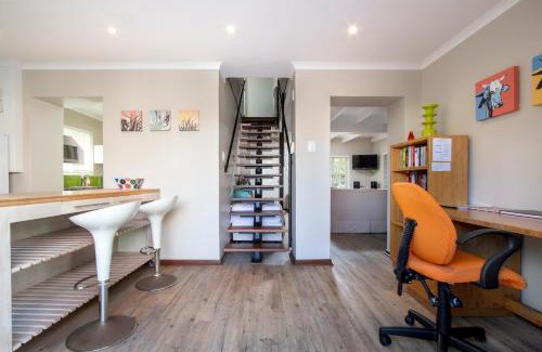 Eastcliff House | Quainton Cottages