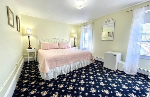 Ocean Grove Hotel | Quaker Inn
