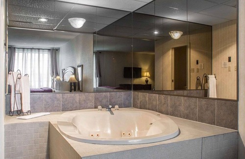 Woodstock Hotel | Quality Hotel and Suites Woodstock