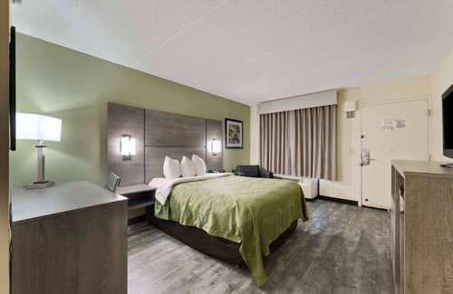 Irondale Hotel | Quality Inn Airport - Southeast