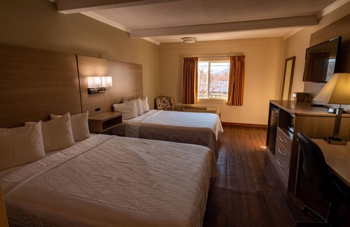 Bishop Hotel | Quality Inn Bishop near Mammoth