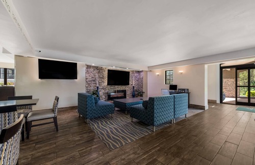 Toddville Road Hotel | Quality Inn Charlotte Airport