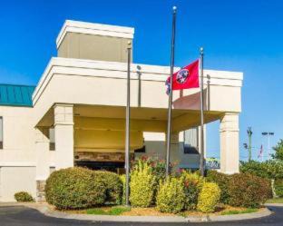 Clarksville Hotel | Quality Inn Clarksville - Exit 11