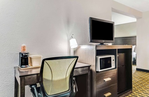 Detroit Hotel | Quality Inn Detroit Downtown