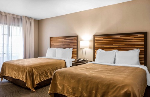 Fallbrook Hotel | Quality Inn Fallbrook I-15