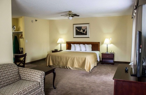 Fuquay-Varina Hotel | Quality Inn Fuquay Varina East