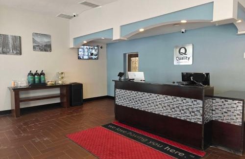 Gaylord Hotel | Quality Inn Gaylord