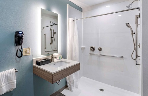 Lebanon Hotel | Quality Inn Lebanon - Nashville Area