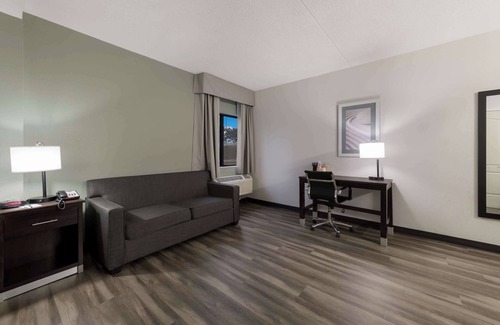 Merriam Hotel | Quality Inn Merriam Kansas City