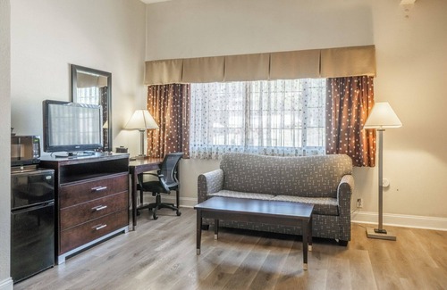 Mammoth Lakes Hotel | Quality Inn Near Mammoth Mountain Ski Resort