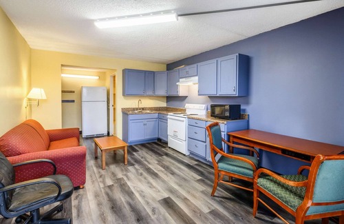 Read Boulevard East Hotel | Quality Inn New Orleans I-10 East