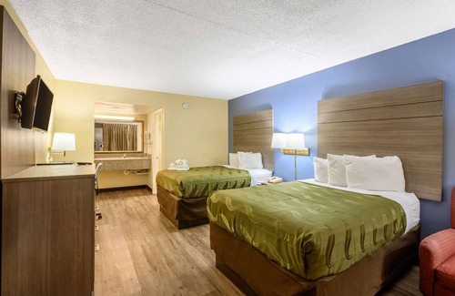 Read Boulevard East Hotel | Quality Inn New Orleans I-10 East