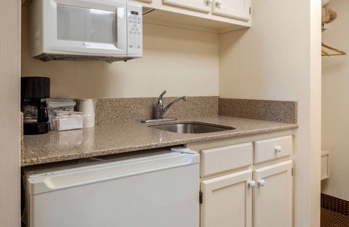 Midtown Ocean City Hotel | Quality Inn Ocean City Beachfront