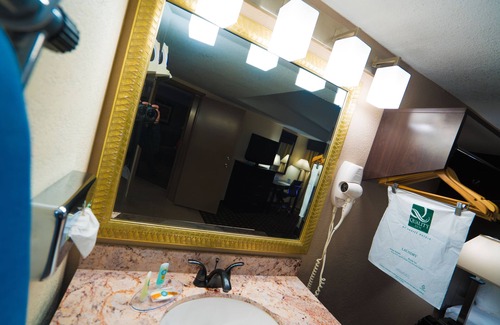 Pasadena Hotel | Quality Inn Pasadena - Houston East