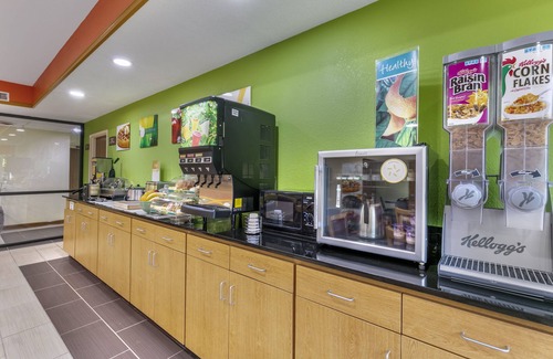 Rogersville Hotel | Quality Inn Rogersville