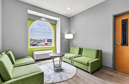 Shallotte Hotel | Quality Inn Shallotte near Ocean Isle Beach