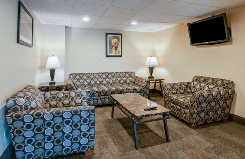 Green Bay Hotel | Quality Inn Stadium Area Green Bay Stadium