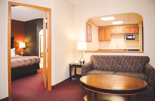Ames Hotel | Quality Inn & Suites Ames Conference Center Near ISU Campus